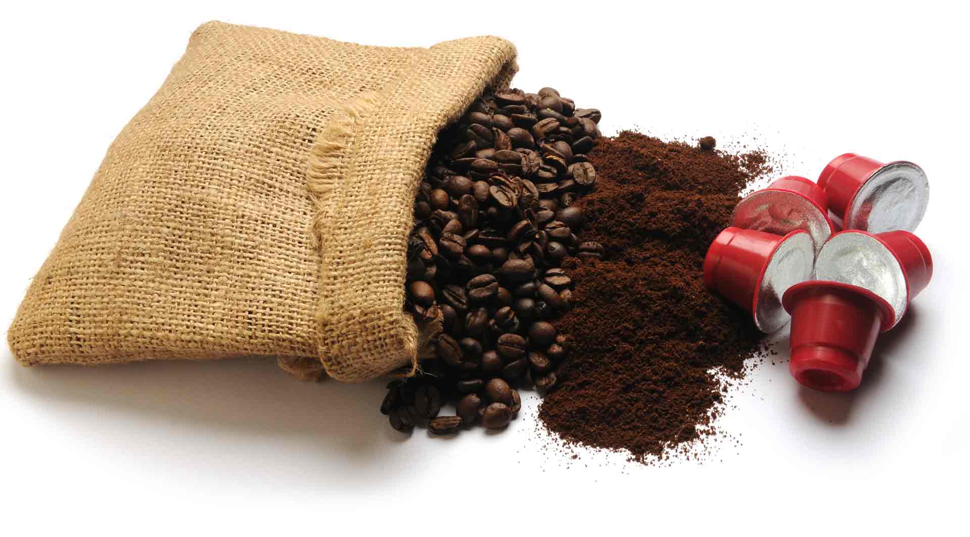 Le café en capsules, plus cher et moins écologique que le café en